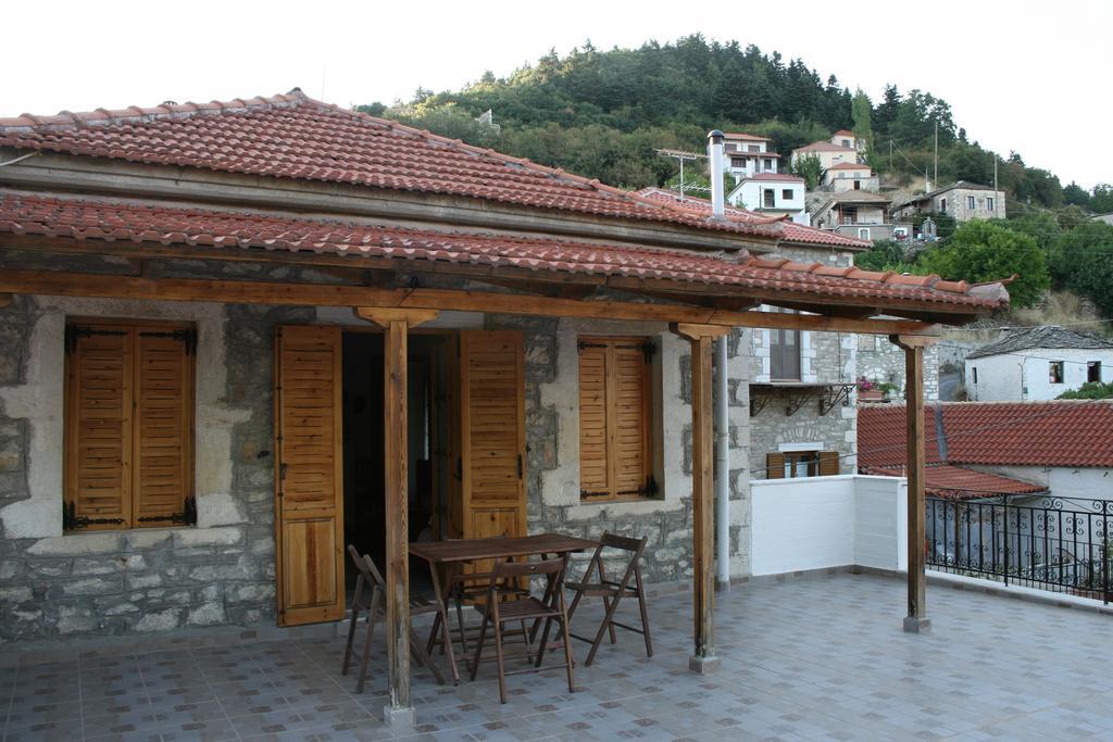 Maleatis Apollo Guesthouse Kosmás المظهر الخارجي الصورة