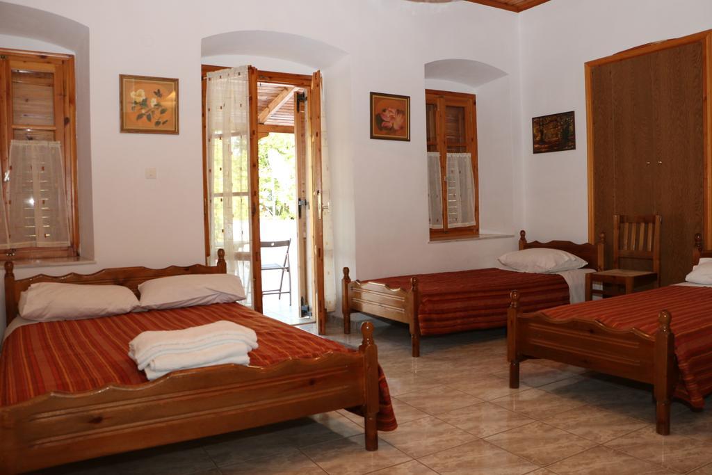Maleatis Apollo Guesthouse Kosmás المظهر الخارجي الصورة